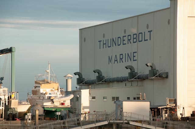 thunderbolt
